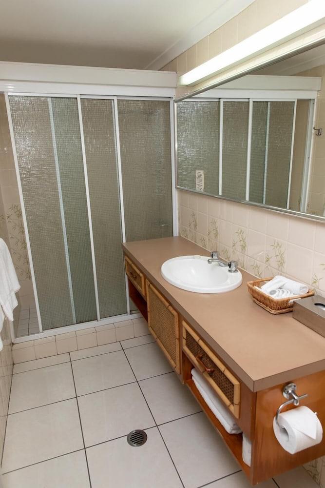 Lantern Motor Inn Mackay Bagian luar foto