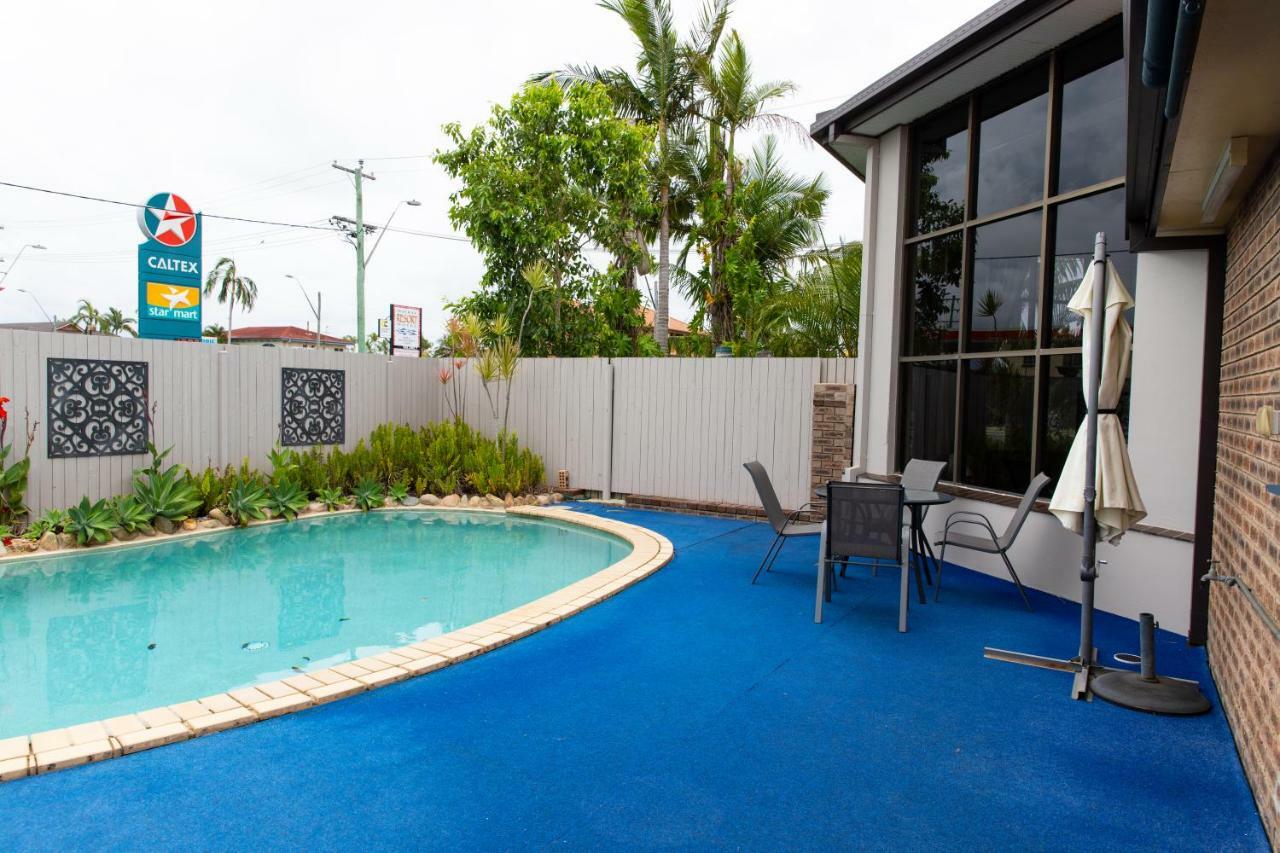 Lantern Motor Inn Mackay Bagian luar foto